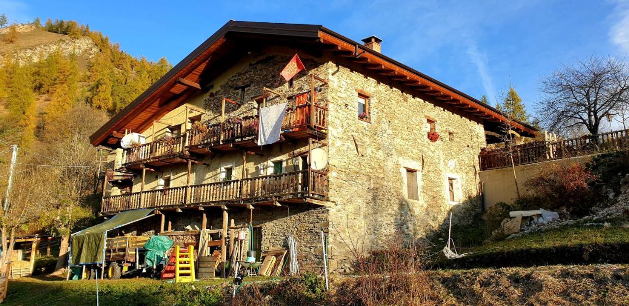 Agri-B&B Lou Col 카노시오 외부 사진